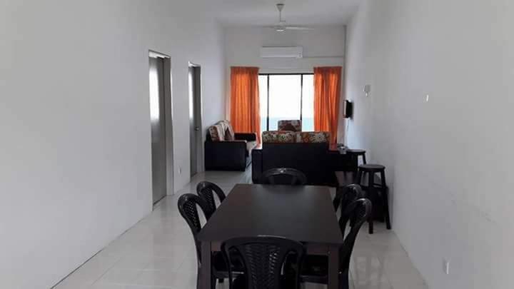 Homestay Lot 10 Pangkor Pekan Pangkor Exteriör bild